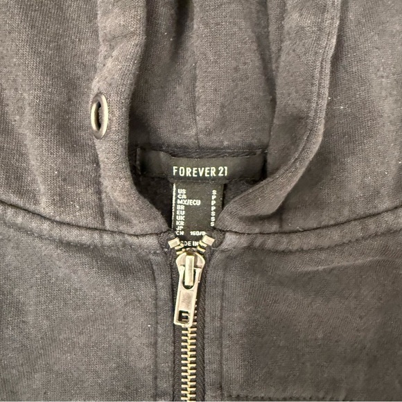 Forever 21 Black Bomber Jacket with Hood - Picture 5 of 5